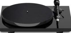 Pro-Ject E1 PHONO z wkładką Audio-Technica AT3600L - Czarny