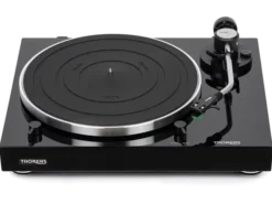 Thorens TD 204 orzech